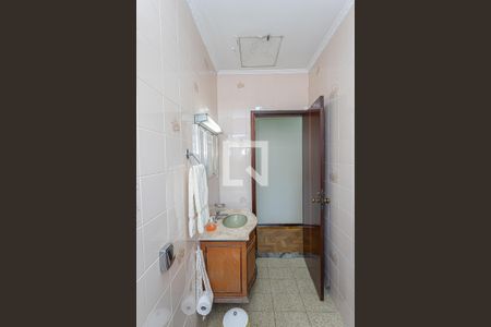 Casa à venda com 235m², 3 quartos e 2 vagasBanheiro Social