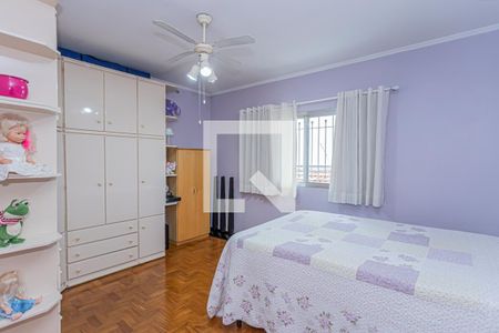 Casa à venda com 235m², 3 quartos e 2 vagasQuarto 1