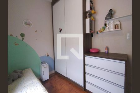 Casa à venda com 256m², 3 quartos e 5 vagas