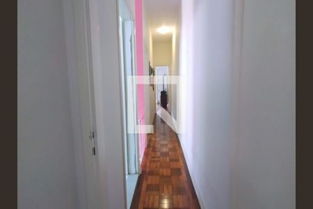 Casa à venda com 256m², 3 quartos e 5 vagas