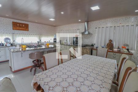 Casa à venda com 93m², 2 quartos e 6 vagasCozinha