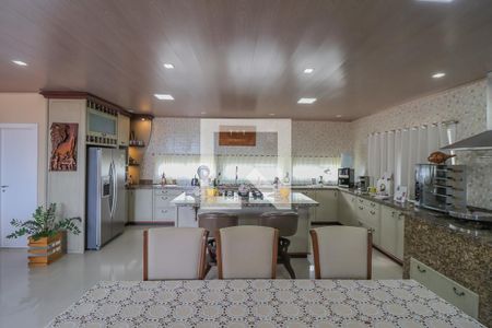 Casa à venda com 93m², 2 quartos e 6 vagasCozinha