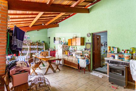 Casa à venda com 240m², 3 quartos e 4 vagas Casa à venda com 240m², 3 quartos e 4 vagasÁrea de Serviço e Espaço Churrasco