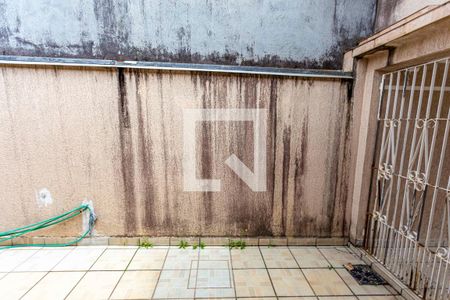 Casa à venda com 240m², 3 quartos e 4 vagas Casa à venda com 240m², 3 quartos e 4 vagasVista do Quarto 1