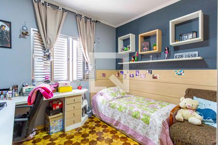 Casa à venda com 240m², 3 quartos e 4 vagas Casa à venda com 240m², 3 quartos e 4 vagasQuarto 2