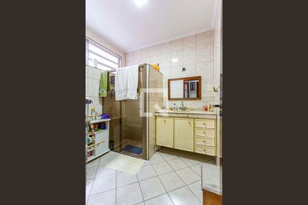 Casa à venda com 240m², 3 quartos e 4 vagas Casa à venda com 240m², 3 quartos e 4 vagasBanheiro