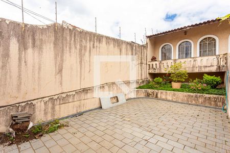 Casa à venda com 240m², 3 quartos e 4 vagas Casa à venda com 240m², 3 quartos e 4 vagasGaragem