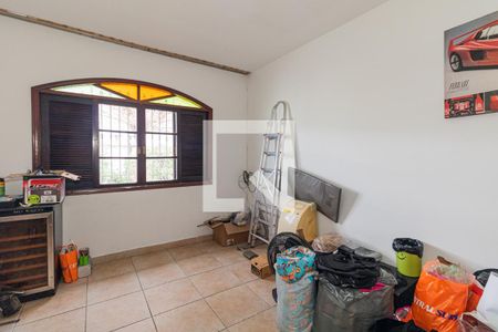 Casa à venda com 500m², 4 quartos e 4 vagas Casa à venda com 500m², 4 quartos e 4 vagasQuarto 2