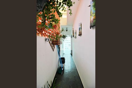 Casa à venda com 220m², 3 quartos e 4 vagasCorredor