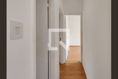 Corredor de apartamento para alugar com 2 quartos, 54m² em Vila Isabel, Rio de Janeiro