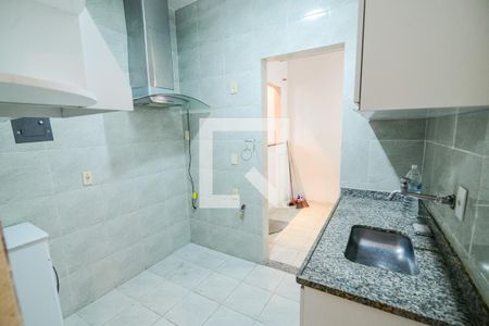 Apartamento à venda com 68m², 2 quartos e sem vagaCozinha