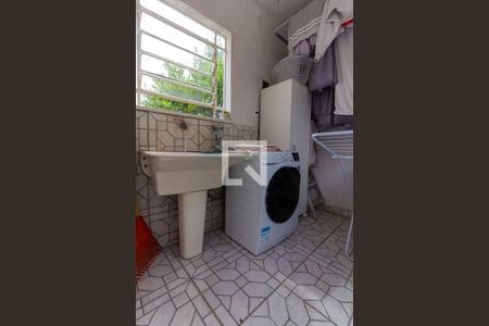 Casa à venda com 634m², 4 quartos e 6 vagas Casa à venda com 634m², 4 quartos e 6 vagasÁrea de Serviço