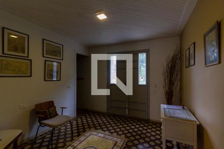 Casa à venda com 634m², 4 quartos e 6 vagas Casa à venda com 634m², 4 quartos e 6 vagasSala 2 piso inferior