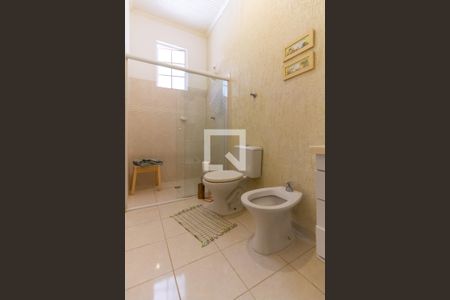 Casa à venda com 634m², 4 quartos e 6 vagas Casa à venda com 634m², 4 quartos e 6 vagasBanheiro 3