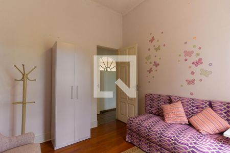 Casa à venda com 634m², 4 quartos e 6 vagas Casa à venda com 634m², 4 quartos e 6 vagasQuarto 4 Piso Superior