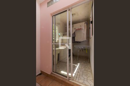 Casa à venda com 634m², 4 quartos e 6 vagas Casa à venda com 634m², 4 quartos e 6 vagasÁrea de Serviço