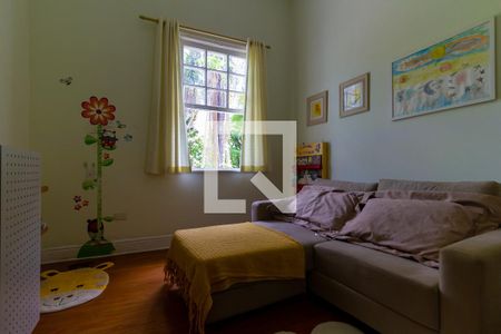 Casa à venda com 634m², 4 quartos e 6 vagas Casa à venda com 634m², 4 quartos e 6 vagasQuarto 6