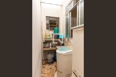 Casa à venda com 154m², 3 quartos e 1 vaga Casa à venda com 154m², 3 quartos e 1 vagaÁrea de Serviço