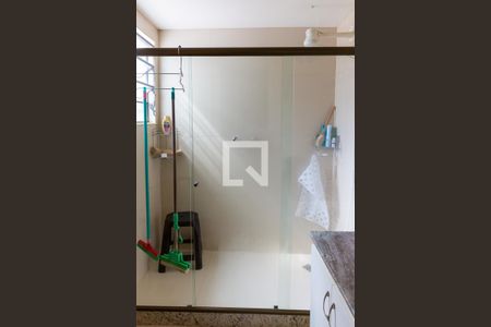 Casa à venda com 154m², 3 quartos e 1 vaga Casa à venda com 154m², 3 quartos e 1 vagaBanheiro da Suíte