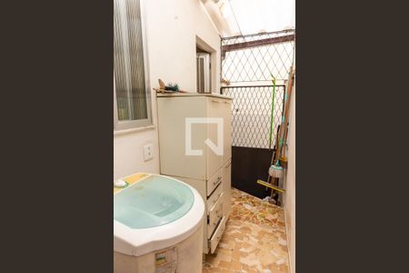 Casa à venda com 154m², 3 quartos e 1 vaga Casa à venda com 154m², 3 quartos e 1 vagaÁrea de Serviço