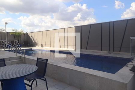 Apartamento à venda com 78m², 2 quartos e 2 vagasÁrea comum - Piscina