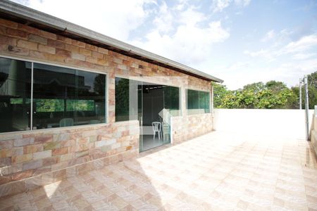Casa à venda com 316m², 3 quartos e 3 vagasSalão de Festas