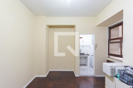 Sala de kitnet/studio para alugar com 1 quarto, 38m² em Vila Isabel, Rio de Janeiro