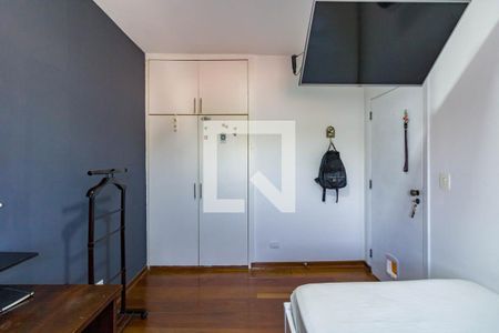 Casa à venda com 310m², 3 quartos e 4 vagasQuarto 2