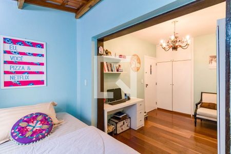 Casa à venda com 310m², 3 quartos e 4 vagasQuarto 1