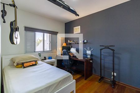 Casa à venda com 310m², 3 quartos e 4 vagasQuarto 2