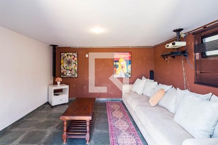 Casa à venda com 310m², 3 quartos e 4 vagasHome Theater