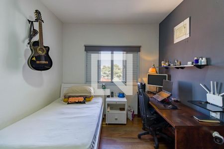 Casa à venda com 310m², 3 quartos e 4 vagasQuarto 2