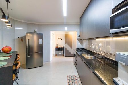 Casa à venda com 310m², 3 quartos e 4 vagasCozinha