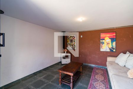 Casa à venda com 310m², 3 quartos e 4 vagasHome Theater