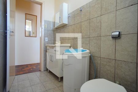 Banheiro Corredor de apartamento para alugar com 1 quarto, 50m² em Jardim São Pedro, Porto Alegre