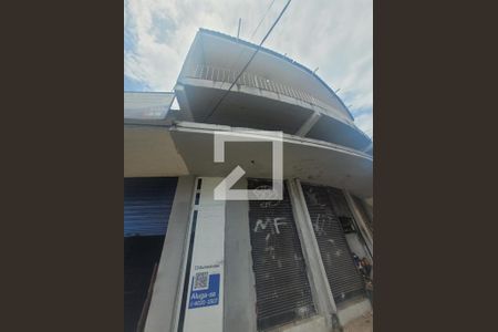 Apartamento à venda com 120m², 0 quarto e sem vaga Apartamento à venda com 120m², 0 quarto e sem vagaFachada