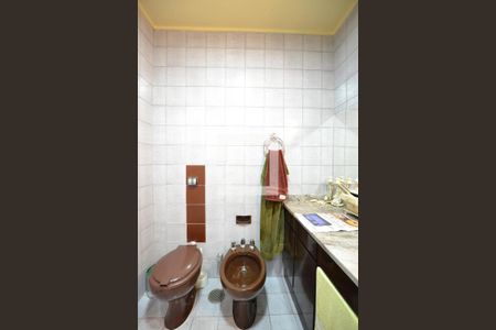 Casa à venda com 400m², 5 quartos e 4 vagasBanheiro da Suíte 1