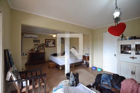 Casa à venda com 400m², 5 quartos e 4 vagasSuíte 2