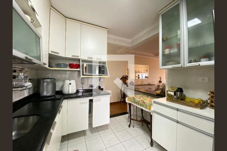 Apartamento à venda com 65m², 2 quartos e 1 vagaCozinha