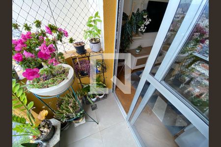 Apartamento à venda com 65m², 2 quartos e 1 vagaSala - Sacada