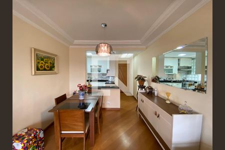 Apartamento à venda com 65m², 2 quartos e 1 vagaSala