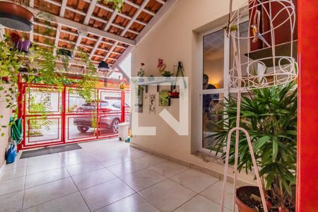 Casa à venda com 150m², 3 quartos e 2 vagas Casa à venda com 150m², 3 quartos e 2 vagasGaragem