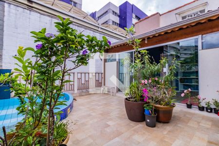 Casa à venda com 150m², 3 quartos e 2 vagas Casa à venda com 150m², 3 quartos e 2 vagasÁrea externa