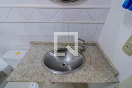 Casa à venda com 150m², 3 quartos e 2 vagas Casa à venda com 150m², 3 quartos e 2 vagasDetalhe do Banheiro da Suite 2