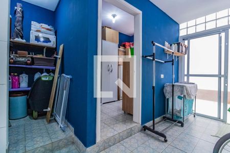 Casa à venda com 150m², 3 quartos e 2 vagas Casa à venda com 150m², 3 quartos e 2 vagasÁrea de Serviço