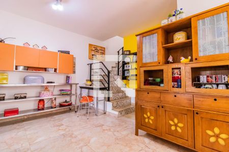 Casa à venda com 150m², 3 quartos e 2 vagas Casa à venda com 150m², 3 quartos e 2 vagasCopa - Cozinha