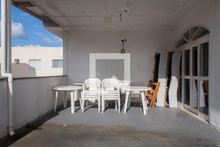 Apartamento para alugar com 200m², 4 quartos e 1 vaga Apartamento para alugar com 200m², 4 quartos e 1 vagaTerraço