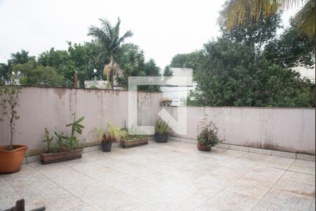 Casa à venda com 140m², 3 quartos e 3 vagasVaranda