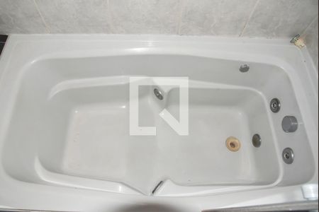 Casa à venda com 140m², 3 quartos e 3 vagasBanheiro