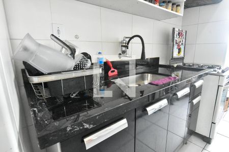 Apartamento à venda com 50m², 2 quartos e 1 vagaCozinha - Torneira